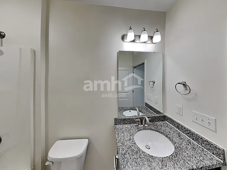 3021 Greenmont Cir — Photo 18