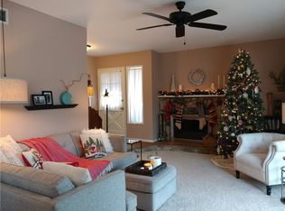 1919 Sherry Ln APT 4, Santa Ana, CA 92705