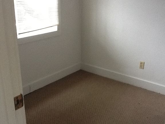 Bedroom 1_02132014