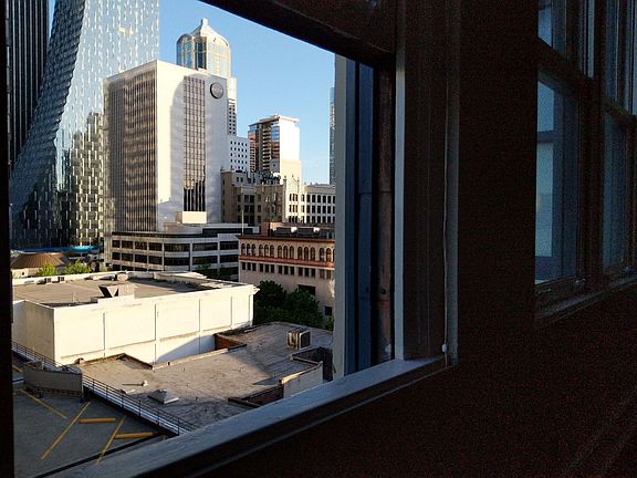 2nd image of 523 Pine St #1001