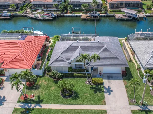 1539 Buccaneer Ct, Marco Island, FL 34145