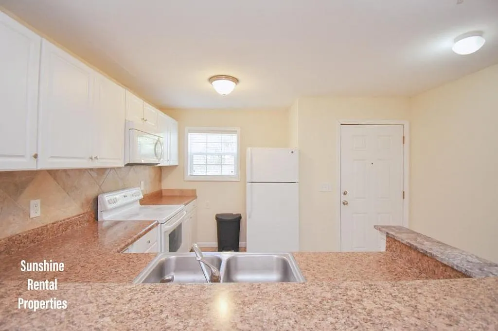 6010 Dick Pond Rd. — Photo 4
