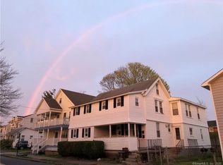 121 Hawley Ave #E, Milford, CT 06460