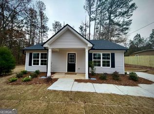 3 Forkwood Cir, Hiram, GA 30141