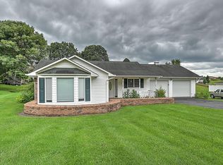 215 Hillsboro Dr, Bristol, TN 37620
