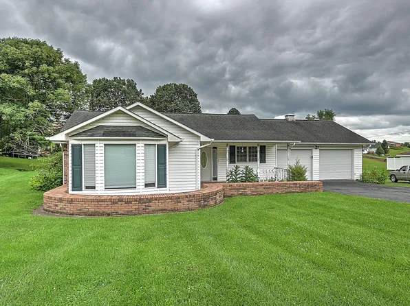 215 Hillsboro Dr, Bristol, TN 37620
