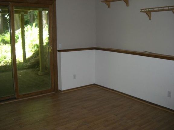 5th image of 15615 Highwood Dr