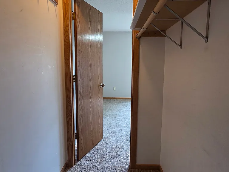 5605 Nancy Ln NW — Photo 45