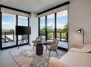 580 72nd St #ID1263801P, Miami Beach, FL 33141