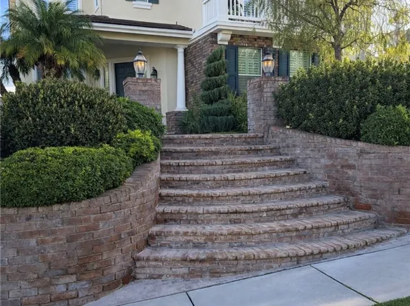 3025 Forest View Dr, Corona, CA 92882