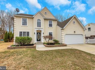 319 W Fox Trl, Williamstown, NJ 08094