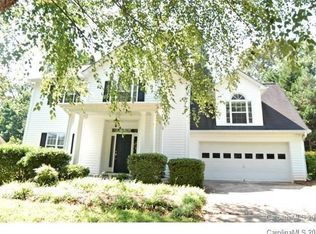8318 Poplar Grove Cir, Waxhaw, NC 28173