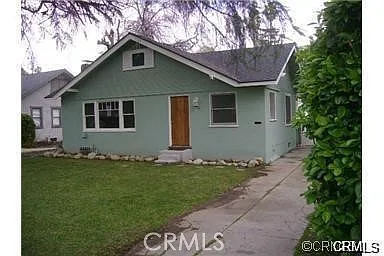 4425 5th St Photo 1