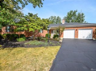 601 Bradfield Dr, Dayton, OH 45426