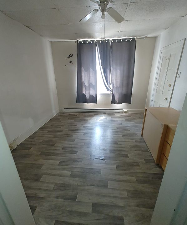 1st image of 19 N Locust St APT 1