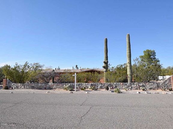 2nd image of 1260 W San Lucas Dr
