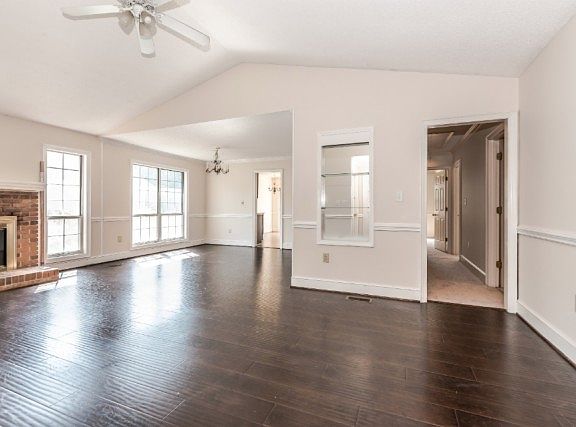 4th image of 311 Mulberry Village Ln