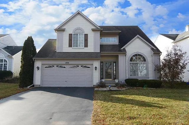 484 Topaz Ln photo 1