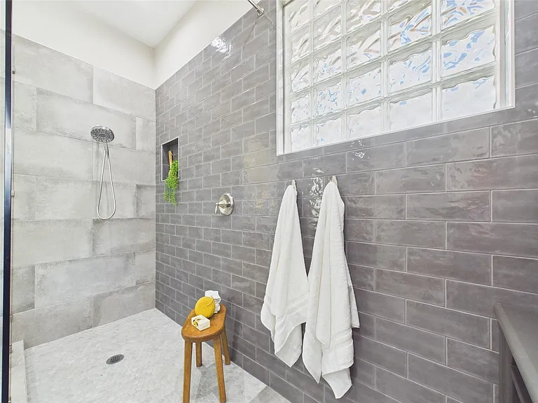 403 Harborside Way — Photo 31