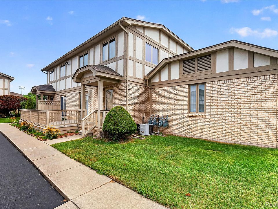 1st image of 42015 Imperial Ln