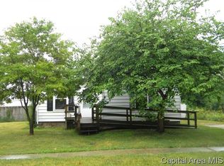 1005 Doolin Ave, Jacksonville, IL 62650