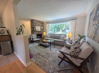 12 Briarsdale Dr, Saint Catharines, ON L2T 2Z2