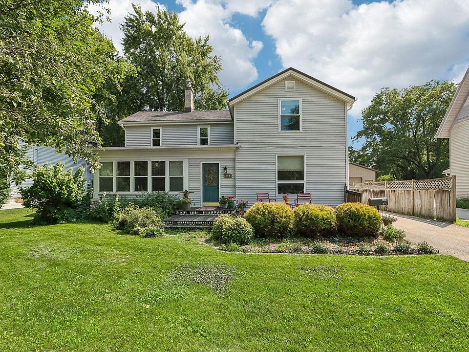 1st image of 433 West Wisconsin AVENUE