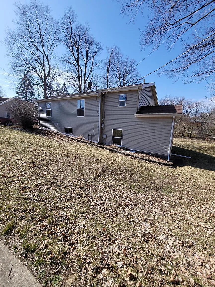 215 S Lincoln Ave photo 1