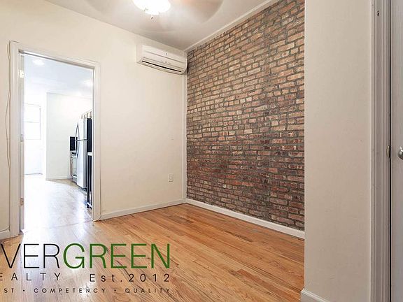 4th image of 677 Lincoln Pl #1