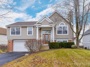 1751 Penny Ln, Bartlett, IL 60103