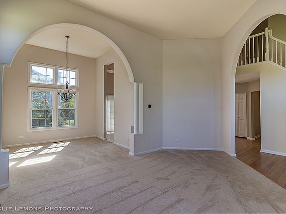 3rd image of 797 Bluestem Dr