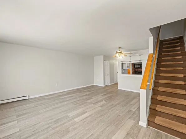 412 Hendrix Street image 8 of 27