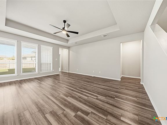 5th image of 2034 Cutleaf Dr