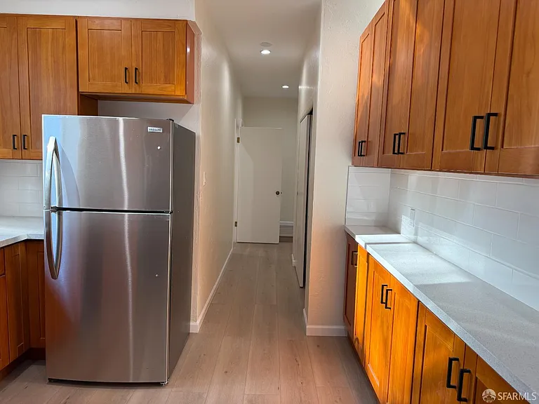 258 Dorland St #7 — Photo 13