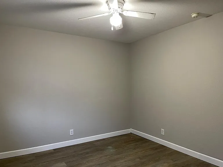 13914 Riverbank Pass — Photo 7