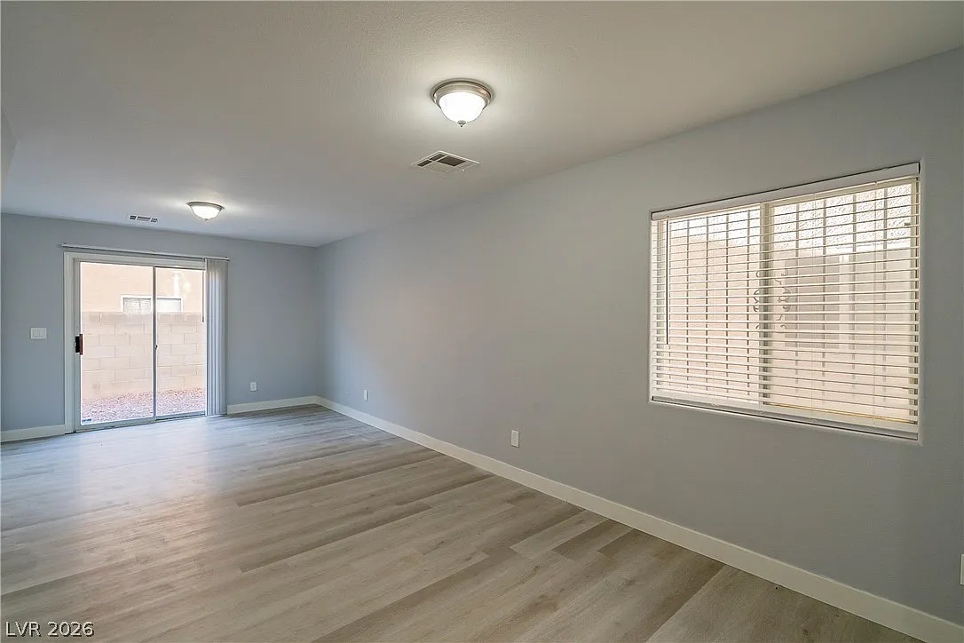 2 bed, 2.5 bath, 1017 sqft, $1,550 — Photo 4