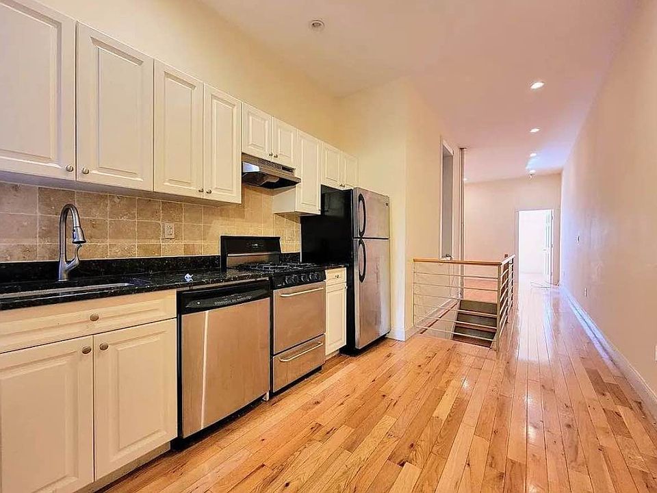 1st image of 527 E 83rd St #1X