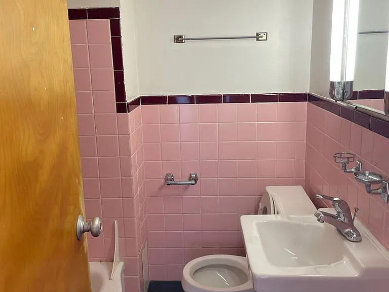 The Avenue apartments — Photo 26