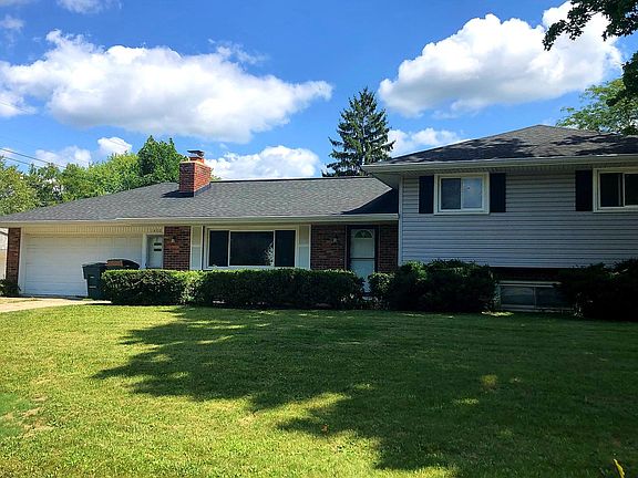 4th image of 1400 N Maddox Dr