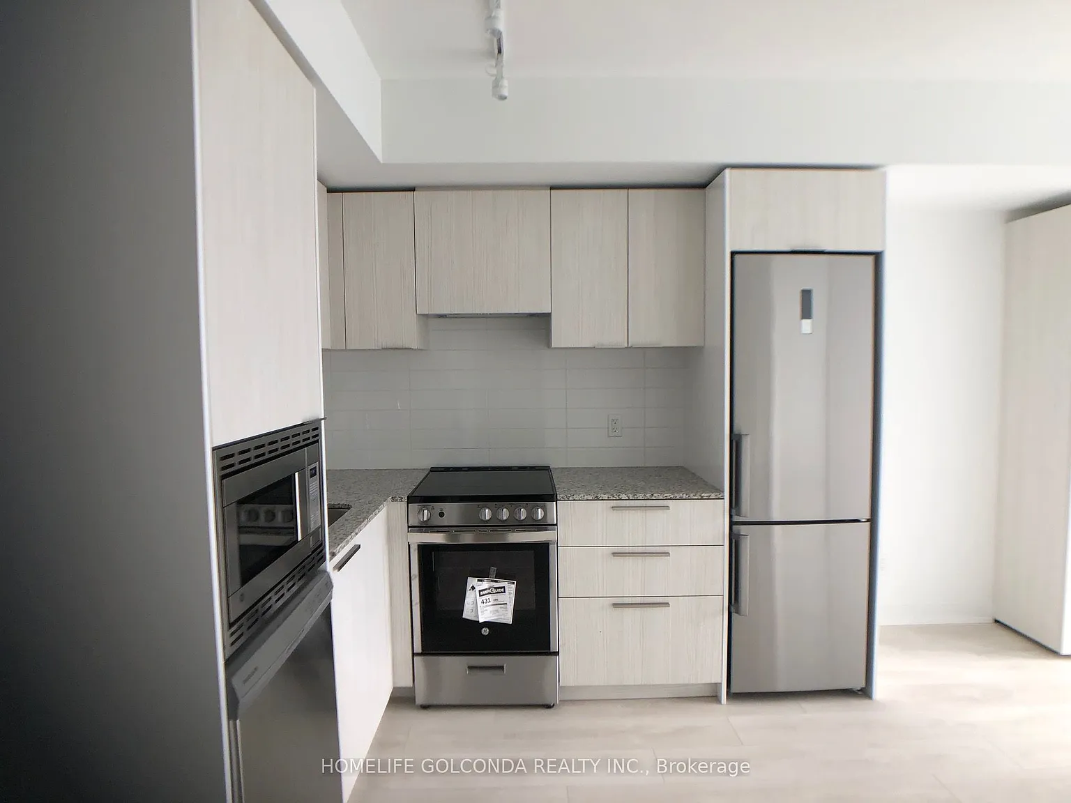 2 bed, $2,750 — Photo 4
