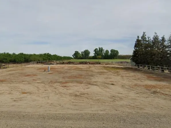 5131 W Bradbury Rd, Turlock, CA 95380
