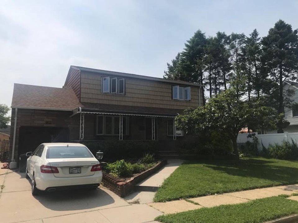 1st image of 3 Imogene Dr