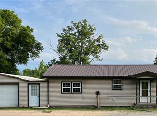 8722 Peters Rd, Mountainburg, AR 72946