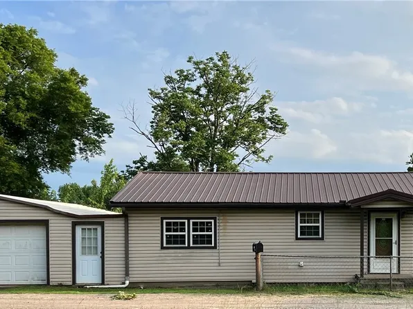 8722 Peters Rd, Mountainburg, AR 72946
