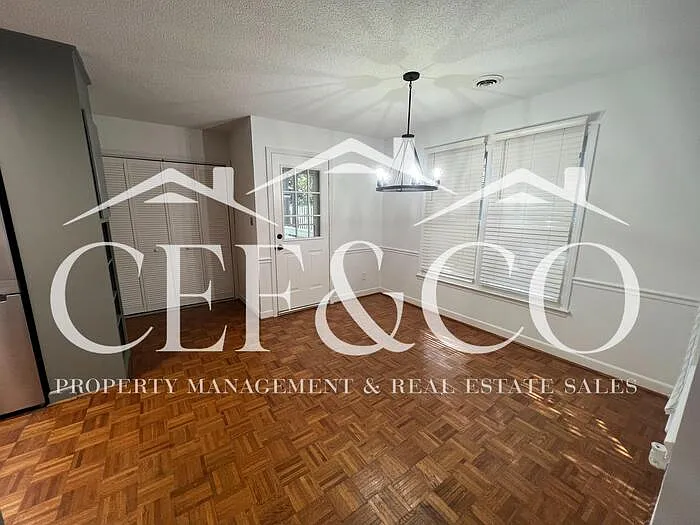 113 Inwood Ct — Photo 5