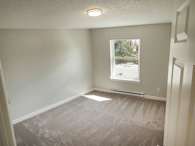 1630 Hastings Dr — Photo 8