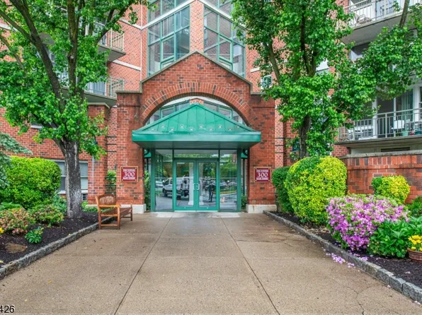 300 Main St #307, Little Falls Twp., NJ 07424