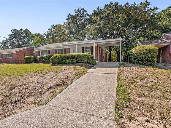 2nd image of 506 Azalea Rd