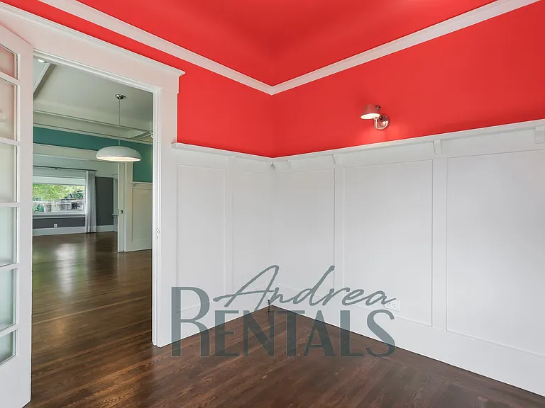 485 Boulevard Way — Photo 23