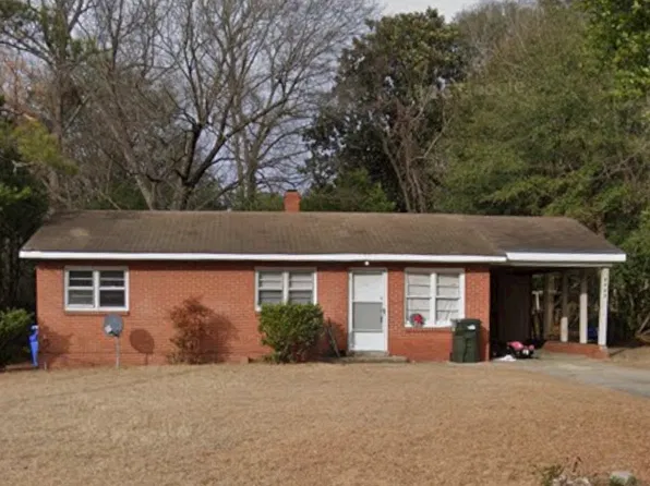 5408 Williamsburgh Dr, Fayetteville, NC 28304